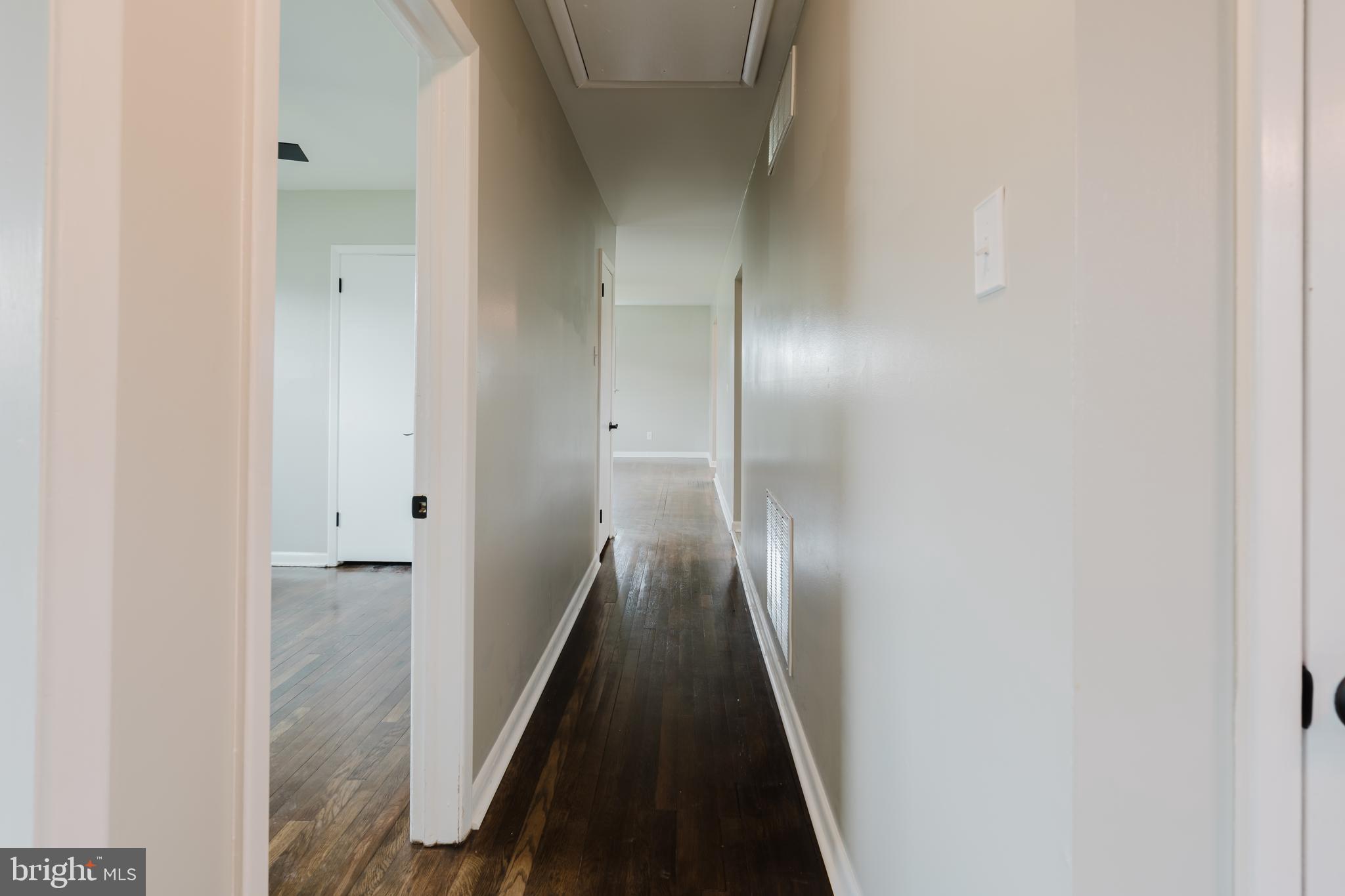 103 Durso Drive Newark, DE 19711 - Photo 15 of 21 a view of a hallway