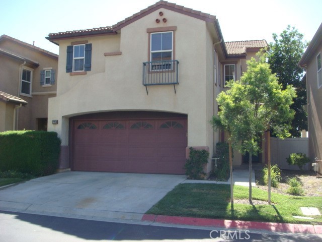 27639 Sienna Rdg Row Canyon Country, CA 91351 - Photo 2 of 10