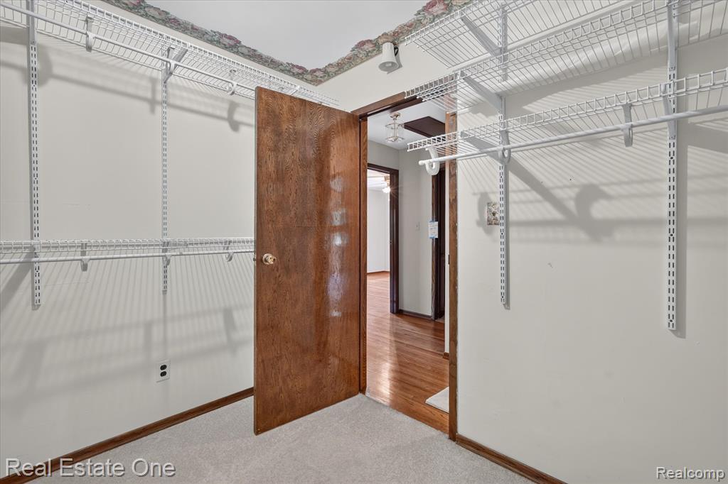 6039 Fish Lake Road Holly, MI 48442 - Photo 21 of 71 Gallery Image 21