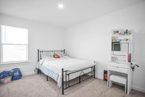 $2,500 | 613 East 14th Street, Wolfforth, TX 79382