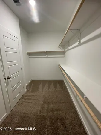 $2,500 | 613 East 14th Street, Wolfforth, TX 79382