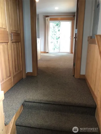 $2,750 | 266 Ericksen Avenue Northeast, Unit 272, Bainbridge Island, WA 98110