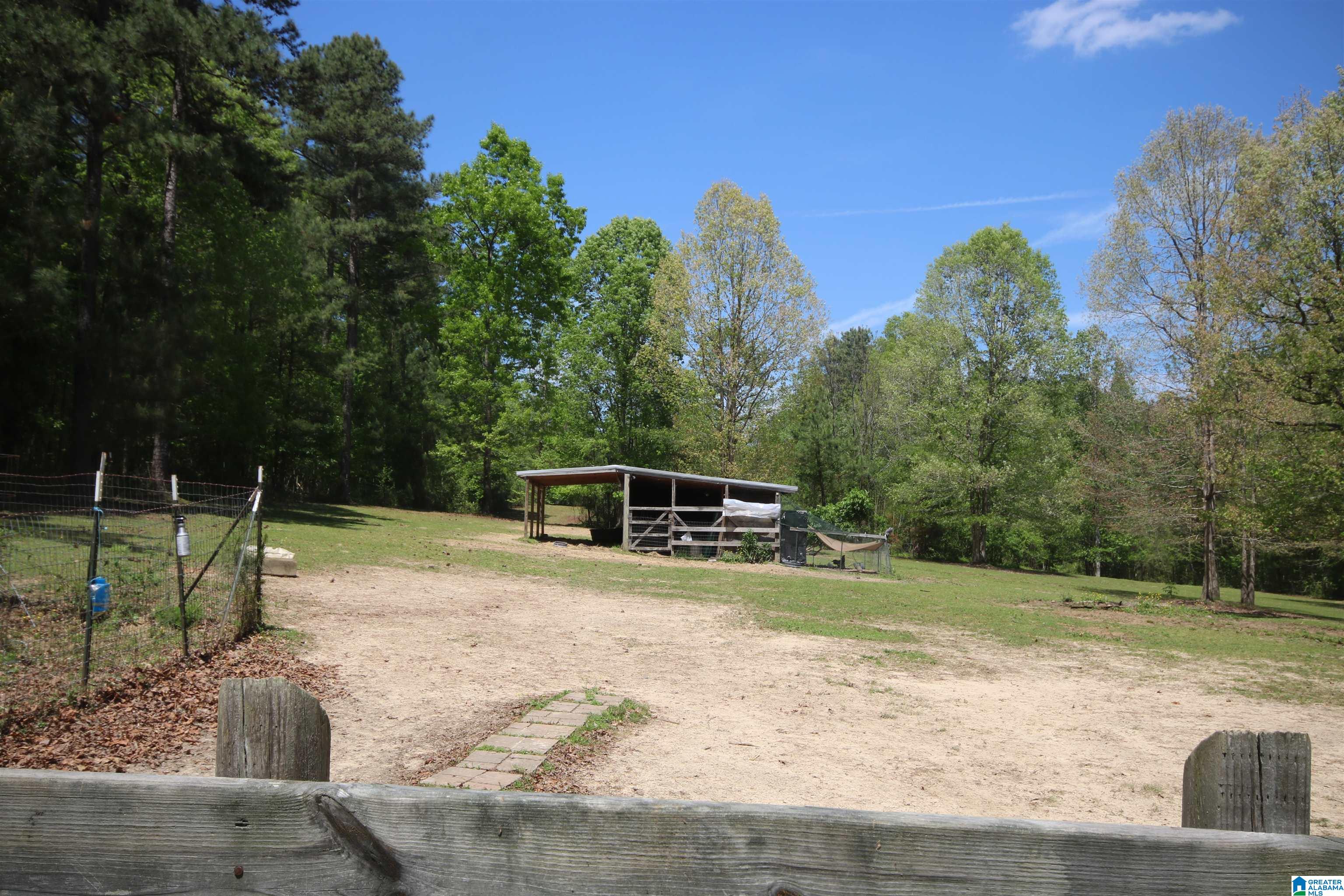 300 Hunters Xing Road Odenville, AL 35120 - Photo 15 of 42