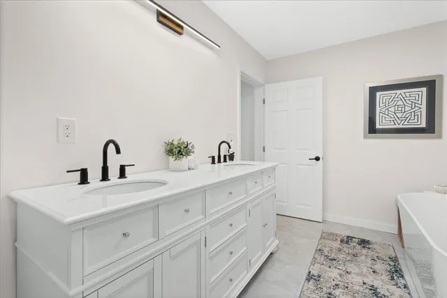 $750,000 | 603 Clough Hill Road, Loudon, NH 03307