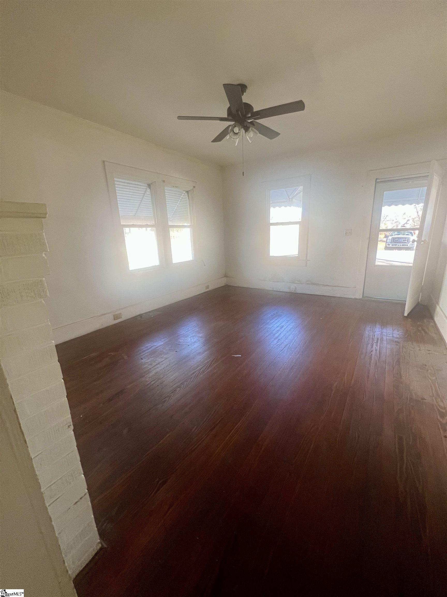 550 Leaman Avenue Whitmire, SC 29178 - Photo 14 of 23