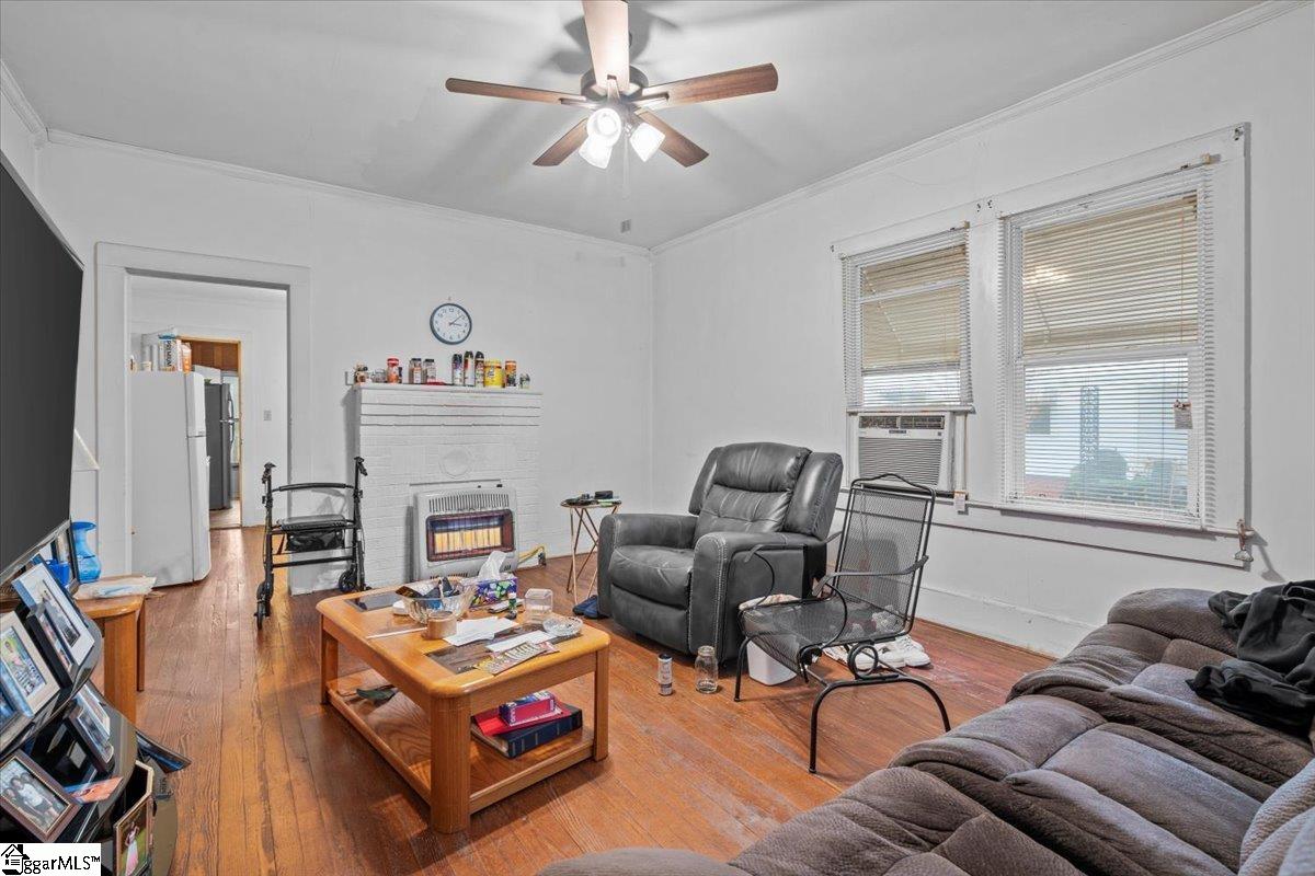 550 Leaman Avenue Whitmire, SC 29178 - Photo 6 of 23