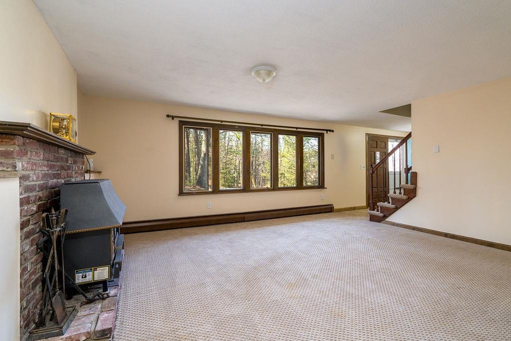 6 Olde Lantern Road Bedford, NH 03110 - Photo 26 of 39