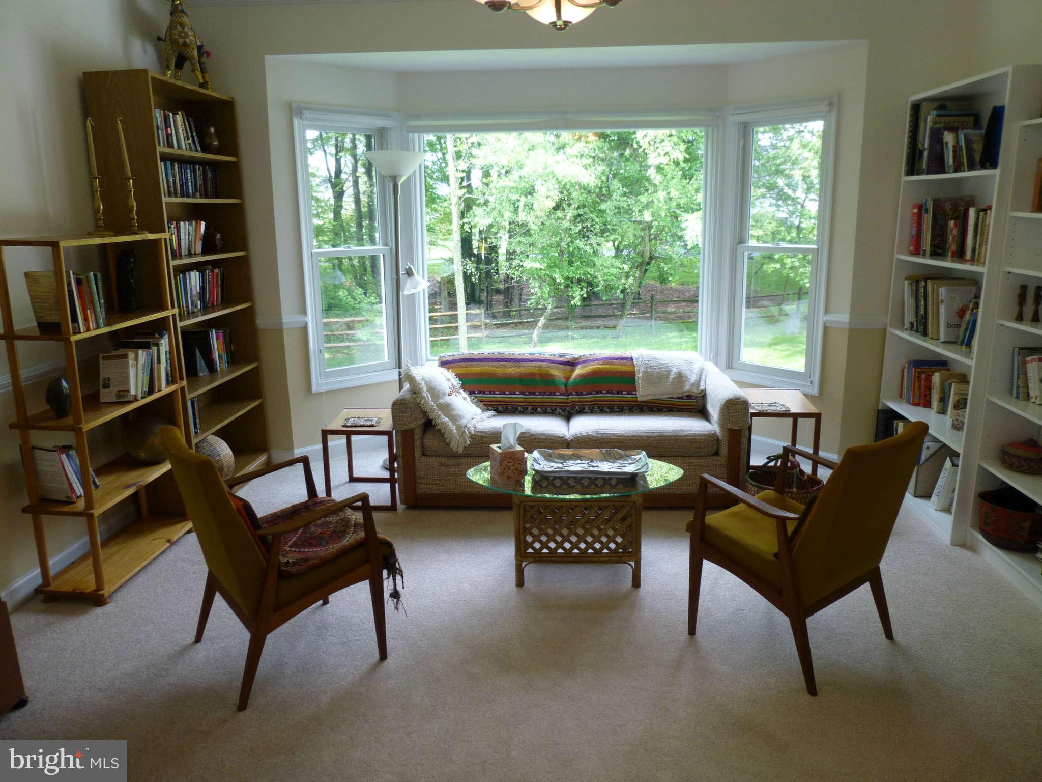 20004 Hickman Way Poolesville, MD 20837 - Photo 12 of 30 Interior (General)