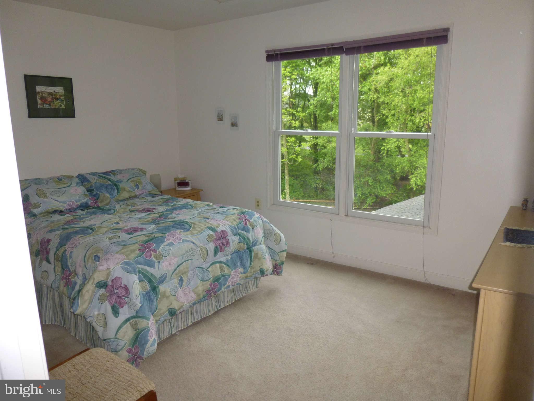 20004 Hickman Way Poolesville, MD 20837 - Photo 19 of 30 Bedroom