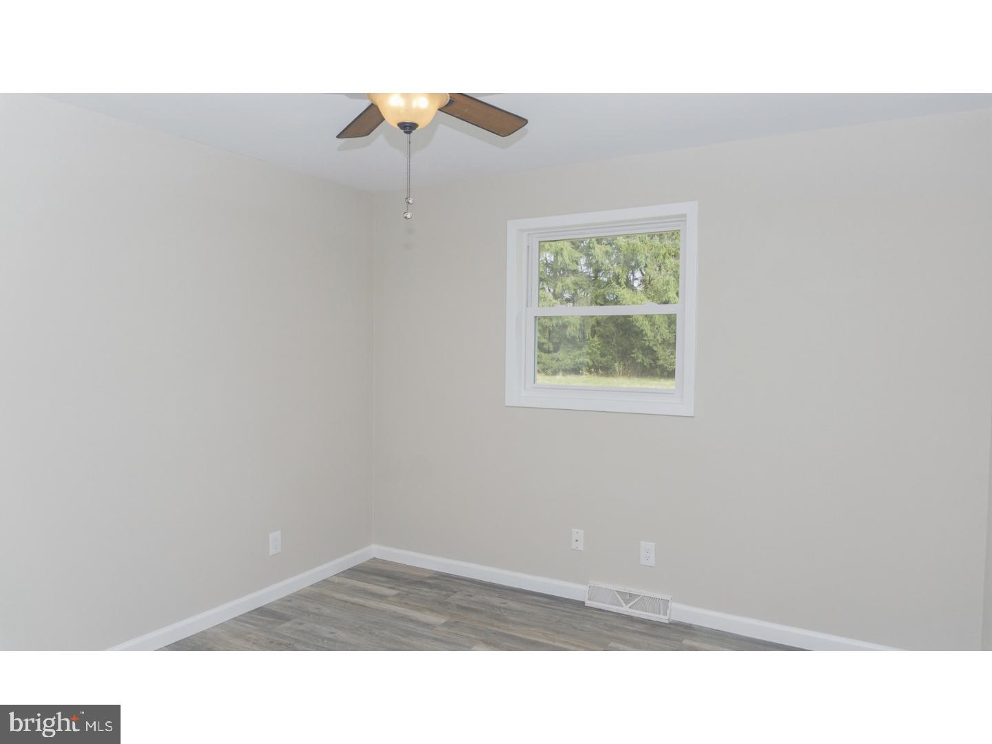 3770 Haupts Bridge Road Riegelsville, PA 18077 - Photo 10 of 25