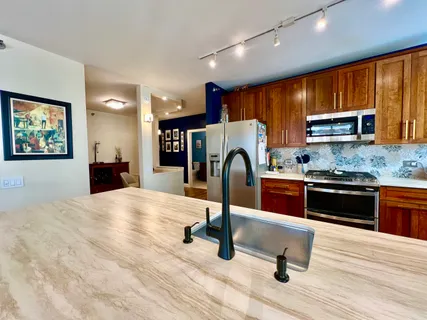 $450,000 | 1111 South Wabash Avenue, Unit 1010, Chicago, IL 60605