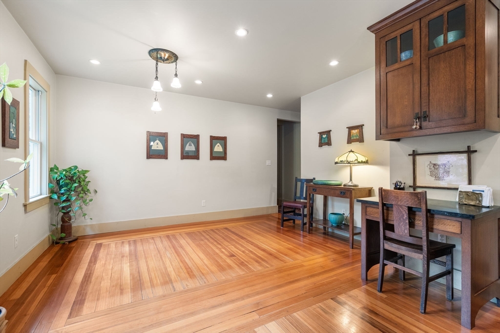 18 Shears Street Wrentham, MA 02093 - Photo 7 of 42