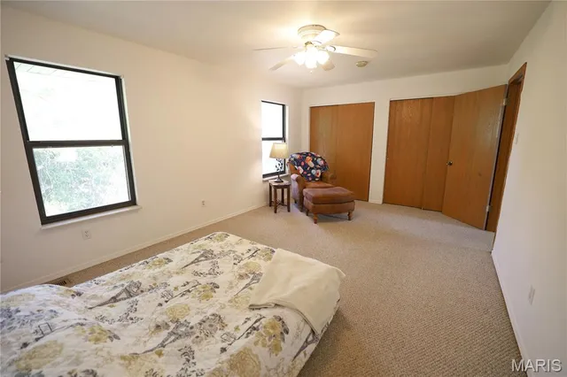 $99,900 | 2048 New Sun Drive, Florissant, MO 63031