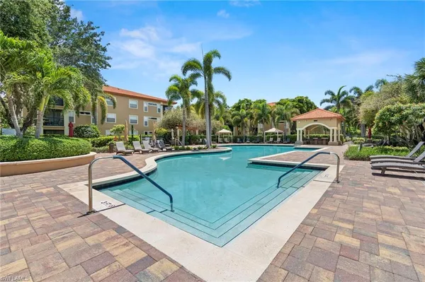 $194,995 | 8851 Colonnades Court West, Unit 128, Bonita Springs, FL 34135