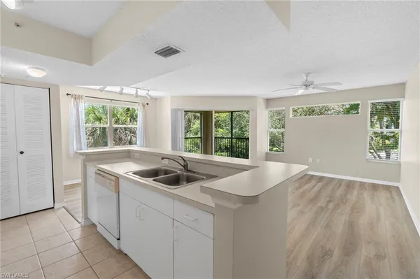 $194,995 | 8851 Colonnades Court West, Unit 128, Bonita Springs, FL 34135