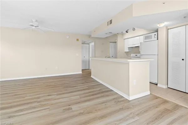 $194,995 | 8851 Colonnades Court West, Unit 128, Bonita Springs, FL 34135