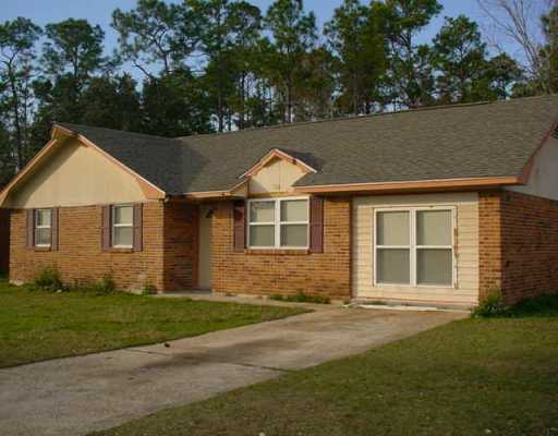 1500 Riverside Drive, Unit 1 Gautier, MS 39553 - Photo 1 of 6 Primary Photo