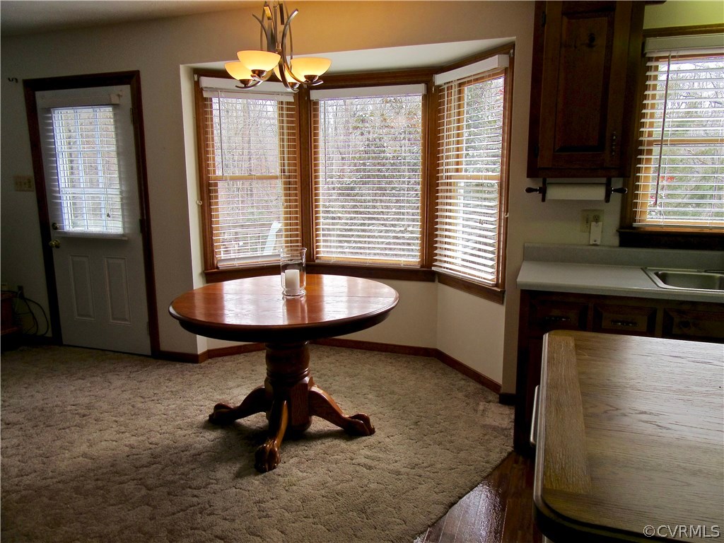 Eat-in Area of the Kitchen offers Neutral Plush Ca