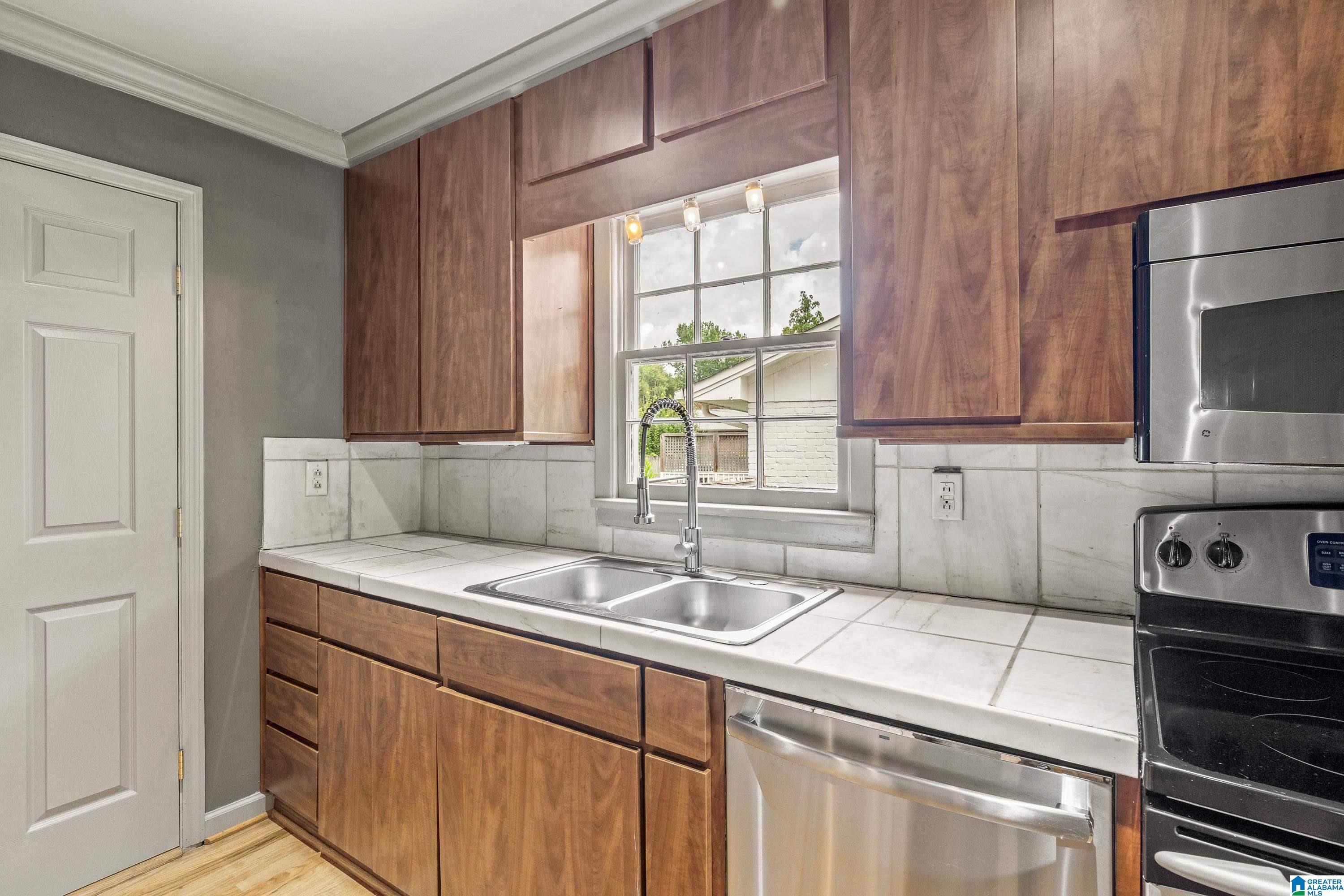 4352 MountainDale Road Birmingham, AL 35213 - Photo 15 of 35 Gallery Image 15