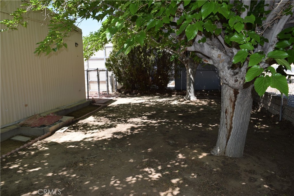 20683 Waalew Road, Unit B189 Apple Valley, CA 92307 - Photo 8 of 12