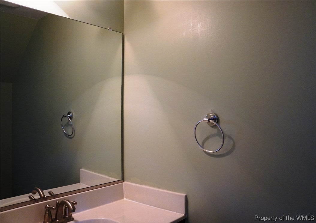 215 Quarterpath Road, Unit 215 Williamsburg, VA 23185 - Photo 28 of 28 Gallery Image 28