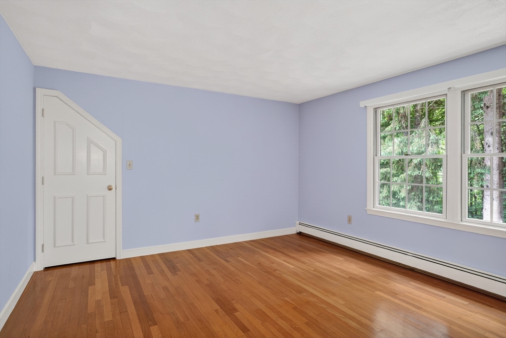 17 Maplewood Road Medfield, MA 02052 - Photo 31 of 41