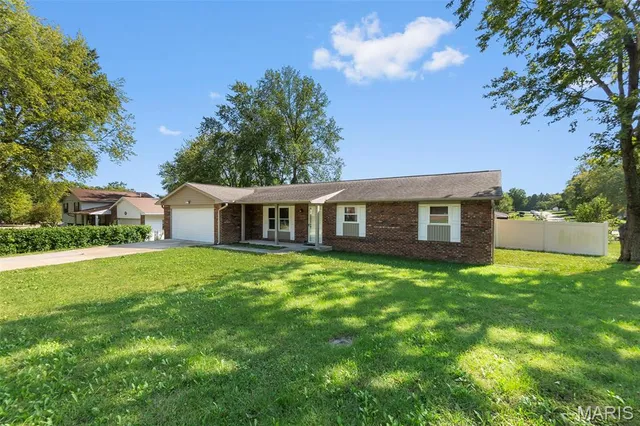 $230,000 | 3027 Wisteria Drive, Cape Girardeau, MO 63701