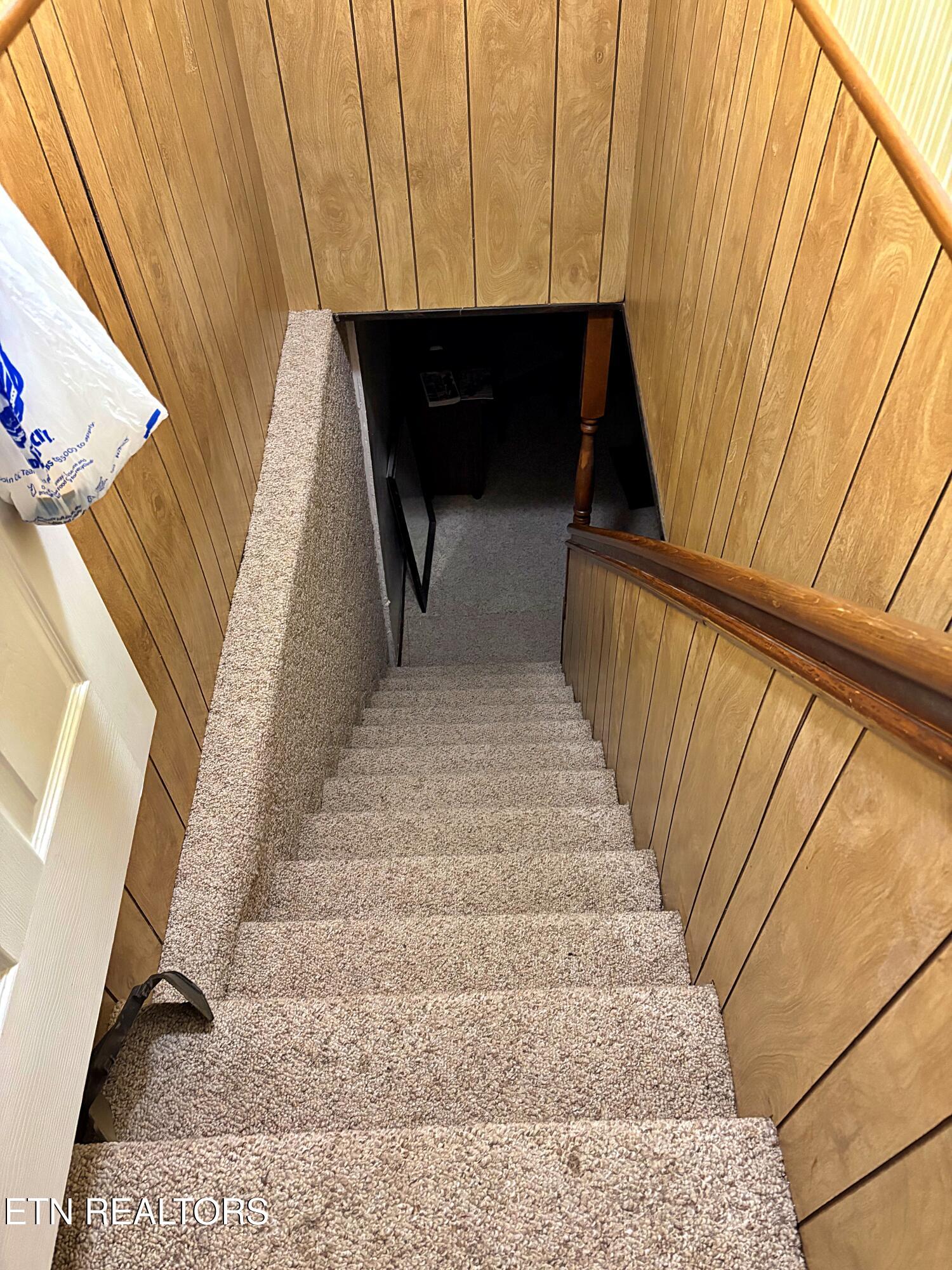 129 Jefferson Street Harrogate, TN 37752 - Photo 44 of 51 basement stairway