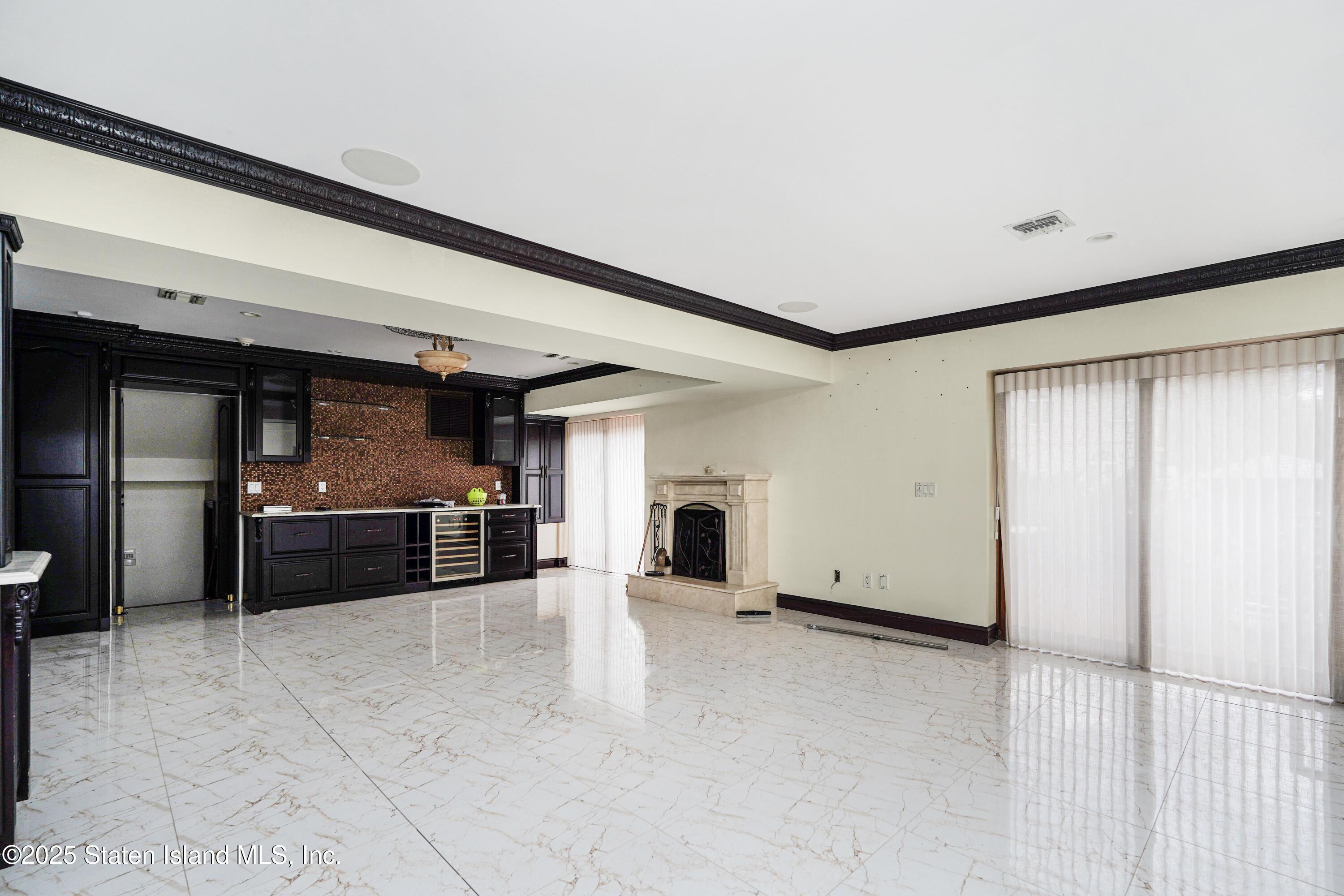 172 Coventry Road Staten Island, NY 10304 - Photo 14 of 37 Photo Nov 13 2025, 3 31 39 PM