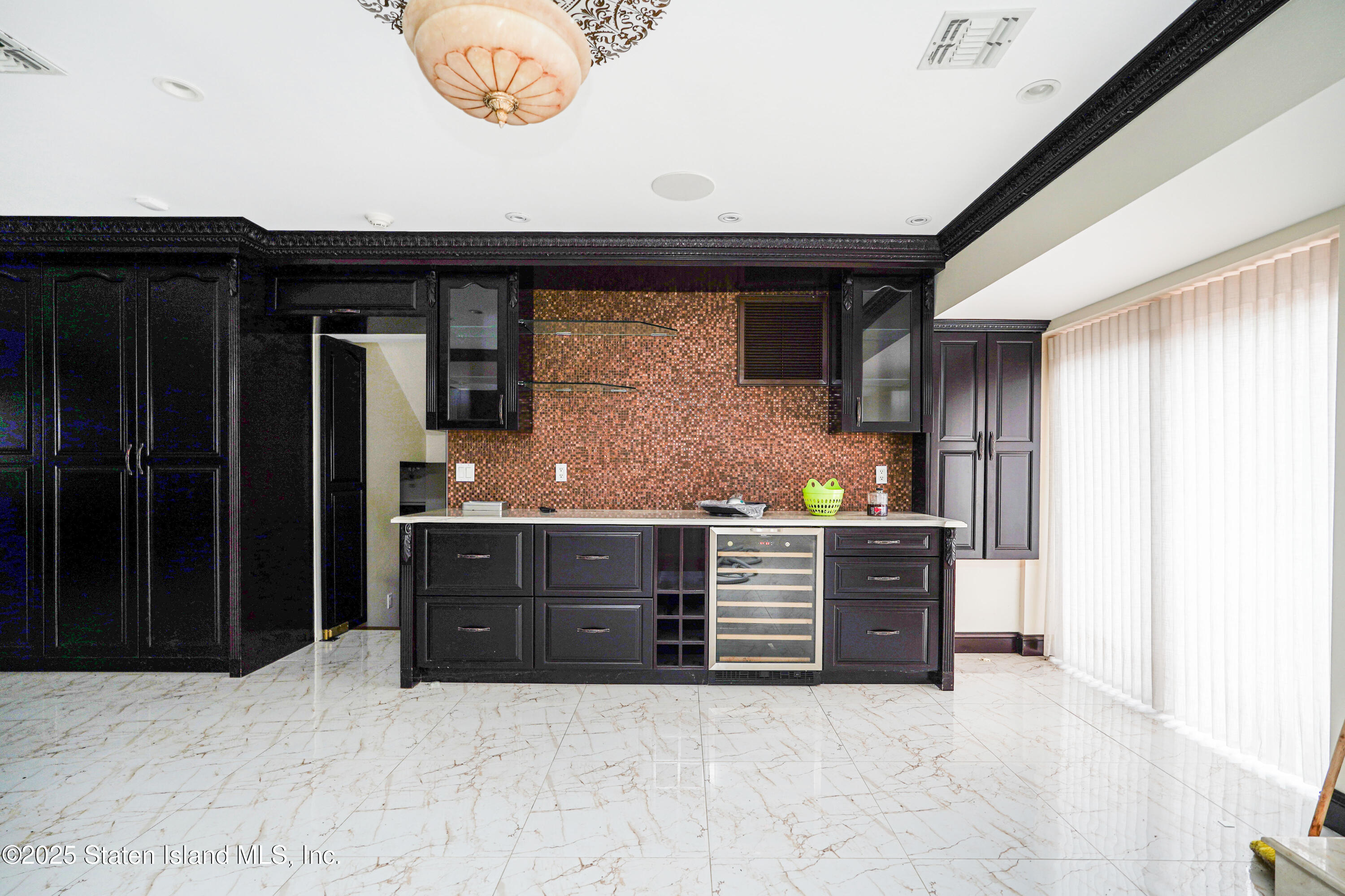 172 Coventry Road Staten Island, NY 10304 - Photo 16 of 37 Photo Nov 13 2025, 3 31 52 PM