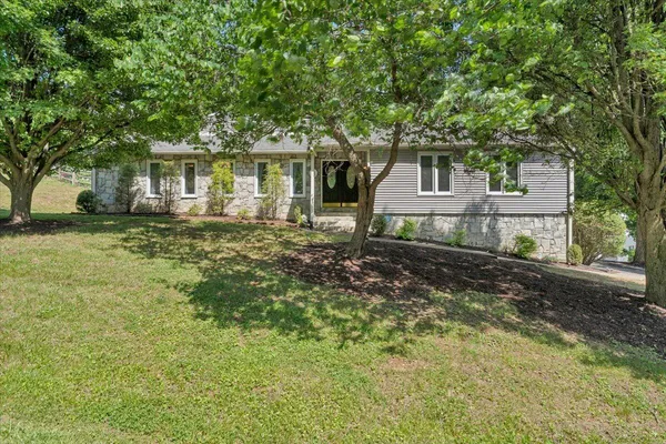 $489,000 | 4275 Toddsbury Drive, Vinton, VA 24179