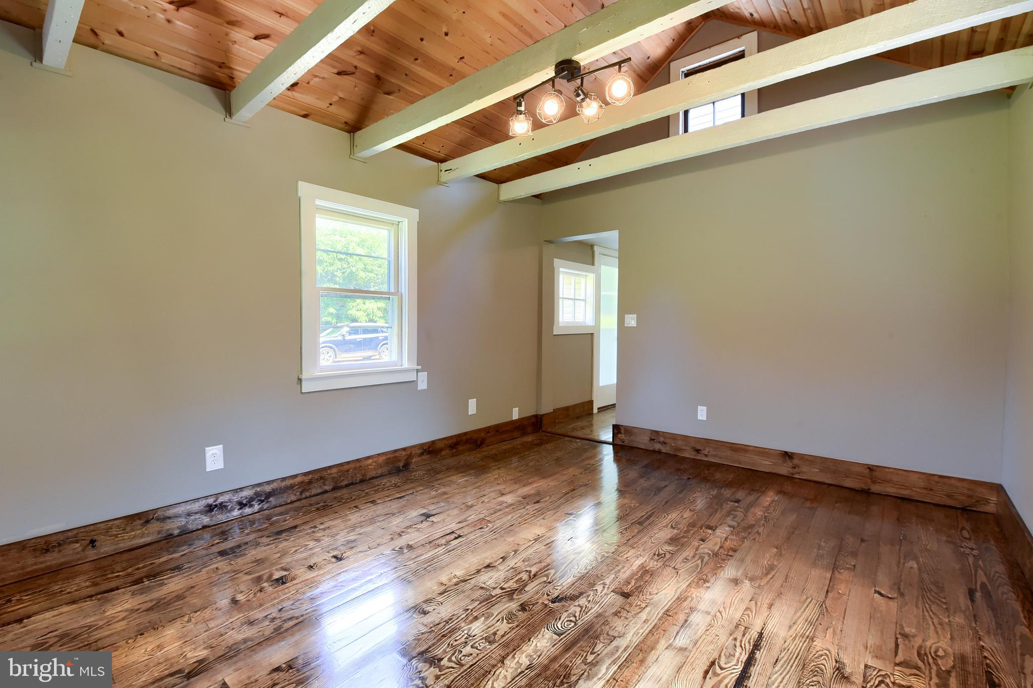 21 North York Road Dillsburg, PA 17019 - Photo 20 of 36