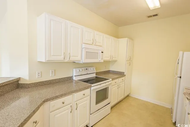 $1,450 | 121 Ashley Park Drive, Unit 5 A ASHLEY PARK, Myrtle Beach, SC 29579