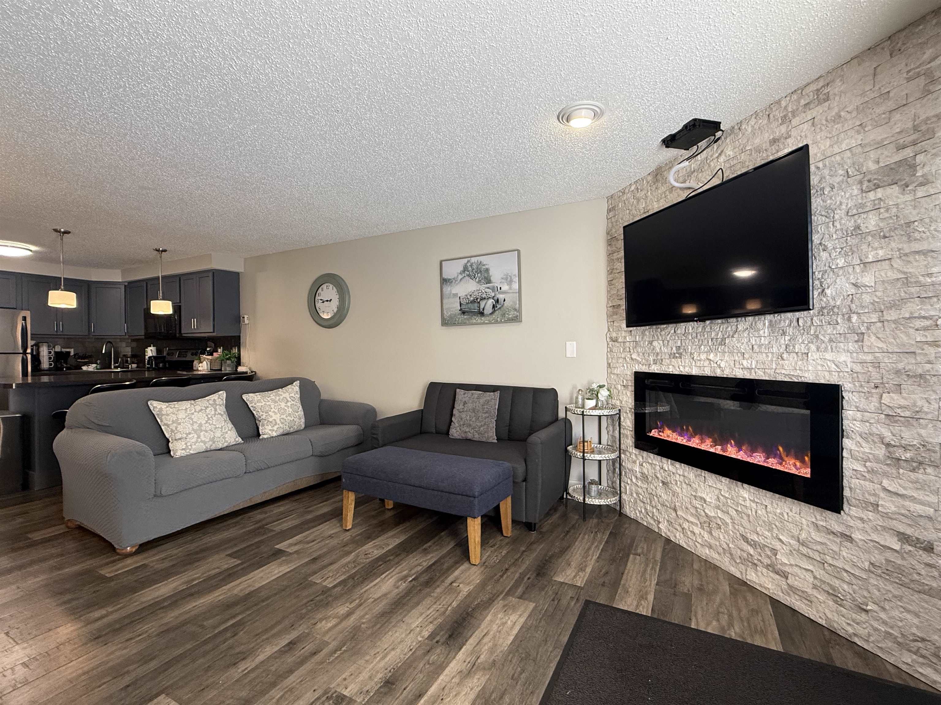 1093 Canyon Road, Unit 406 Wisconsin Dells, WI 53965 - Photo 1 of 39