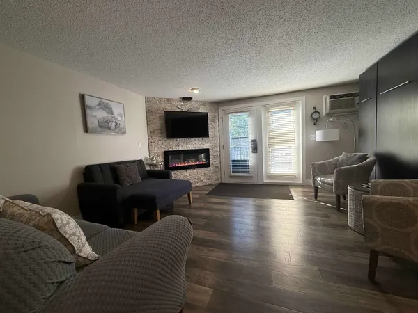$146,000 | 1093 Canyon Road, Unit 406, Wisconsin Dells, WI 53965