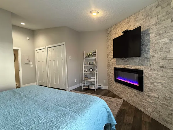 $146,000 | 1093 Canyon Road, Unit 406, Wisconsin Dells, WI 53965