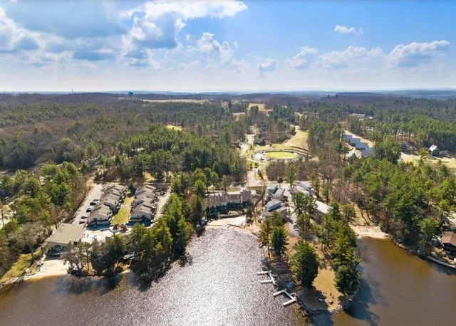 $148,000 | 1093 Canyon Road, Unit 406, Wisconsin Dells, WI 53965