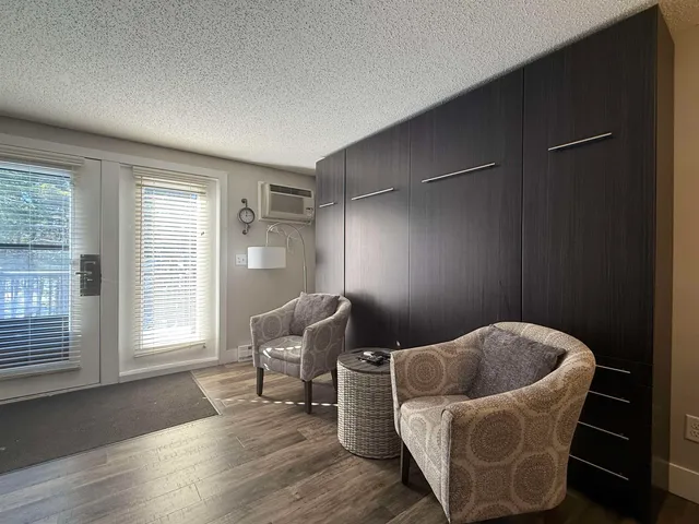 $148,000 | 1093 Canyon Road, Unit 406, Wisconsin Dells, WI 53965