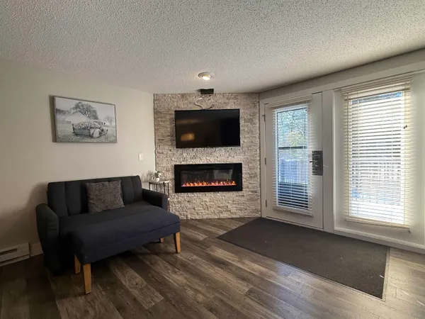 $146,000 | 1093 Canyon Road, Unit 406, Wisconsin Dells, WI 53965