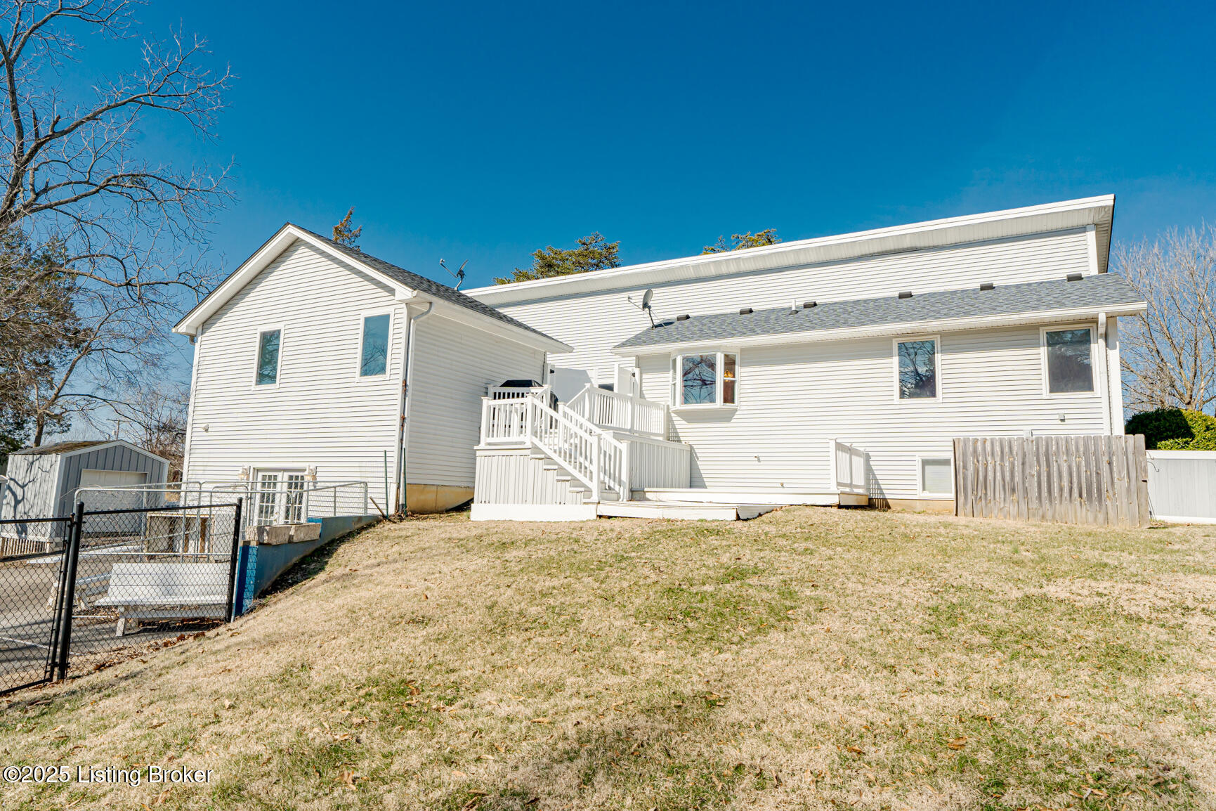 734 Greenbriar Road Mount Washington, KY 40047 - Photo 59 of 91 DSC00864