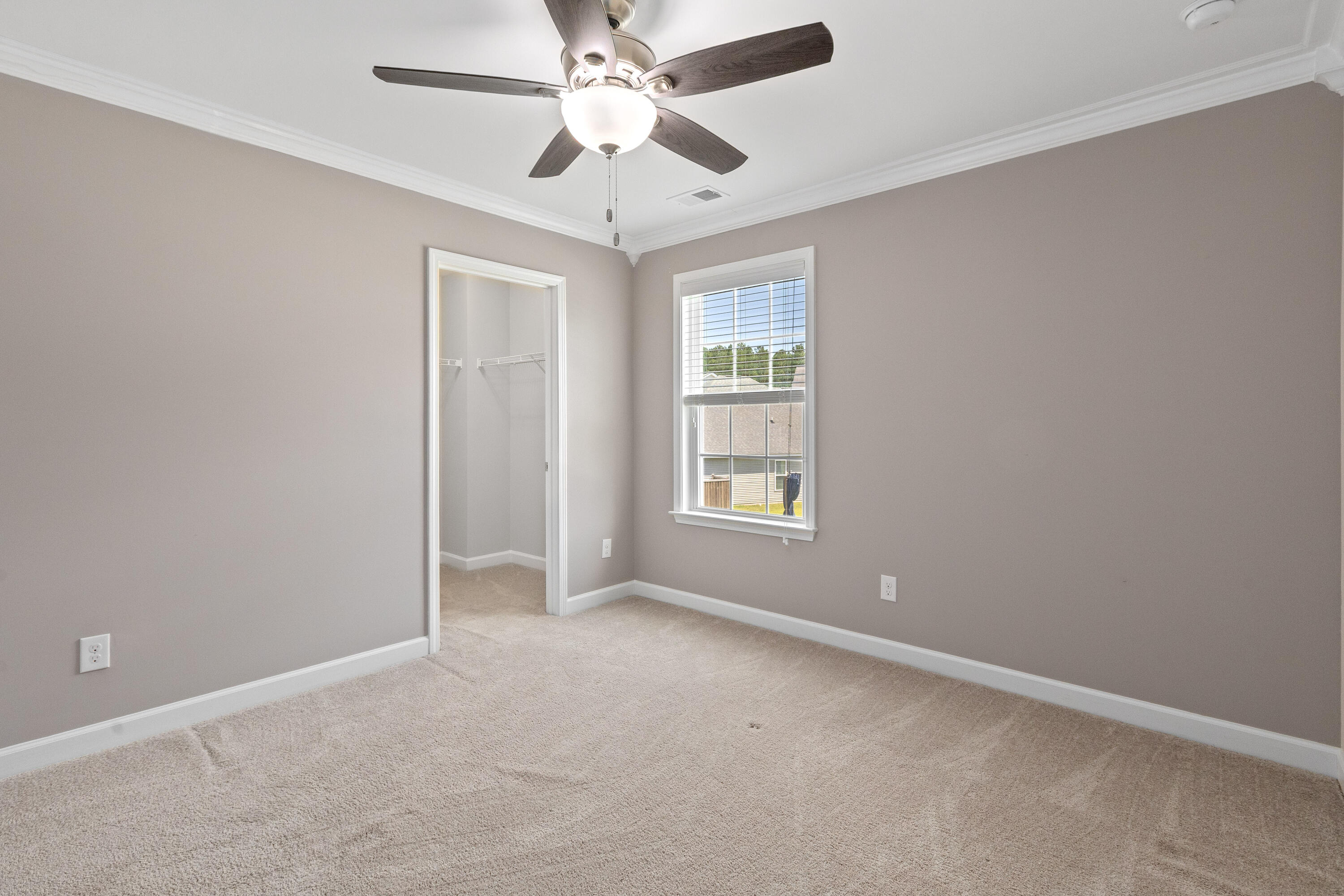 242 Saxony Loop Summerville, SC 29486 - Photo 33 of 44 242SaxonyLoop-CasaVerdeMediaLLC30