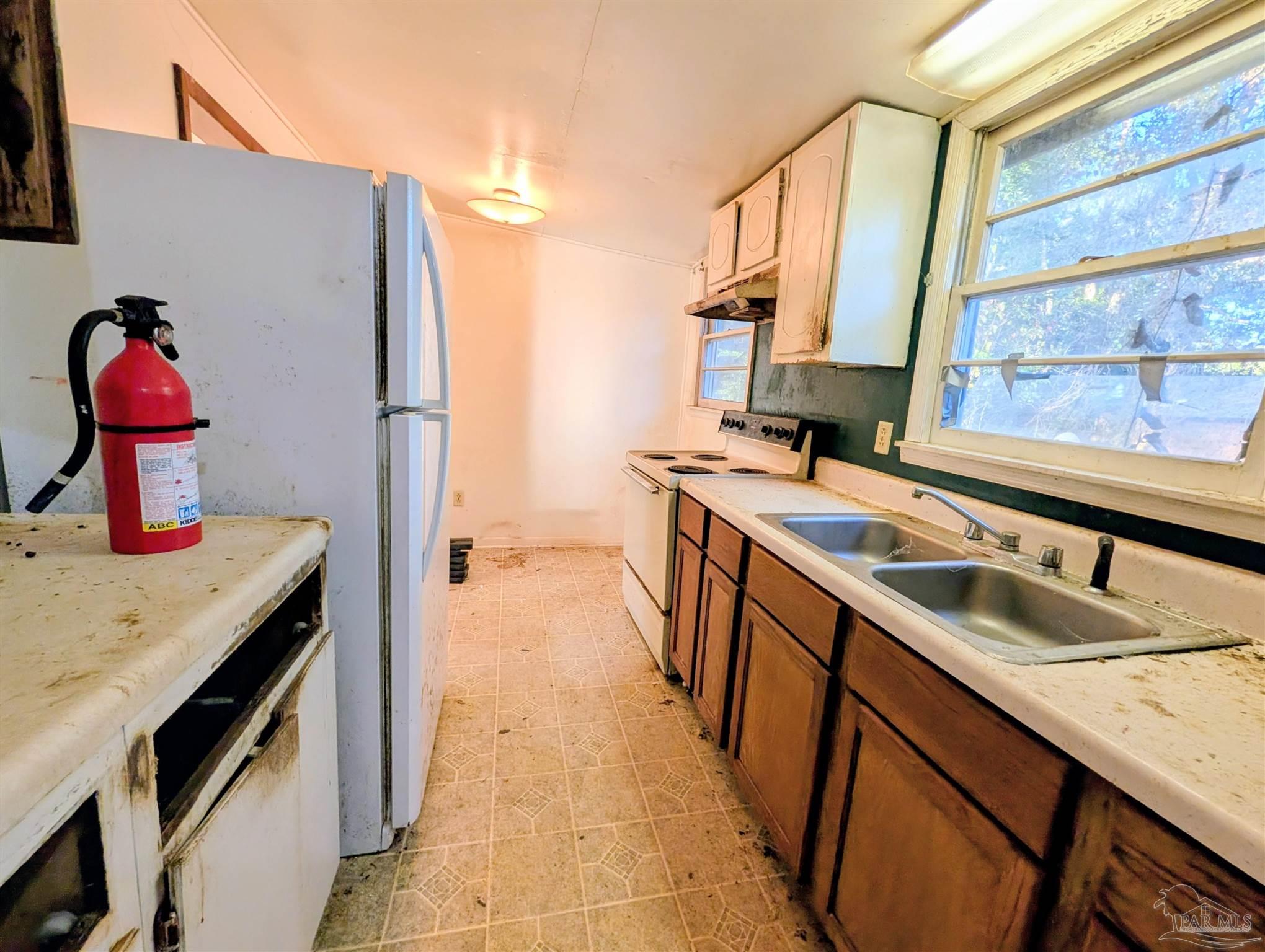 4312 Melton Road Milton, FL 32583 - Photo 5 of 12