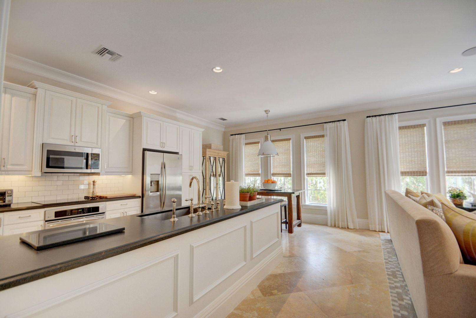 93 Via Floresta Drive Boca Raton, FL 33487 - Photo 7 of 30 kitchen long