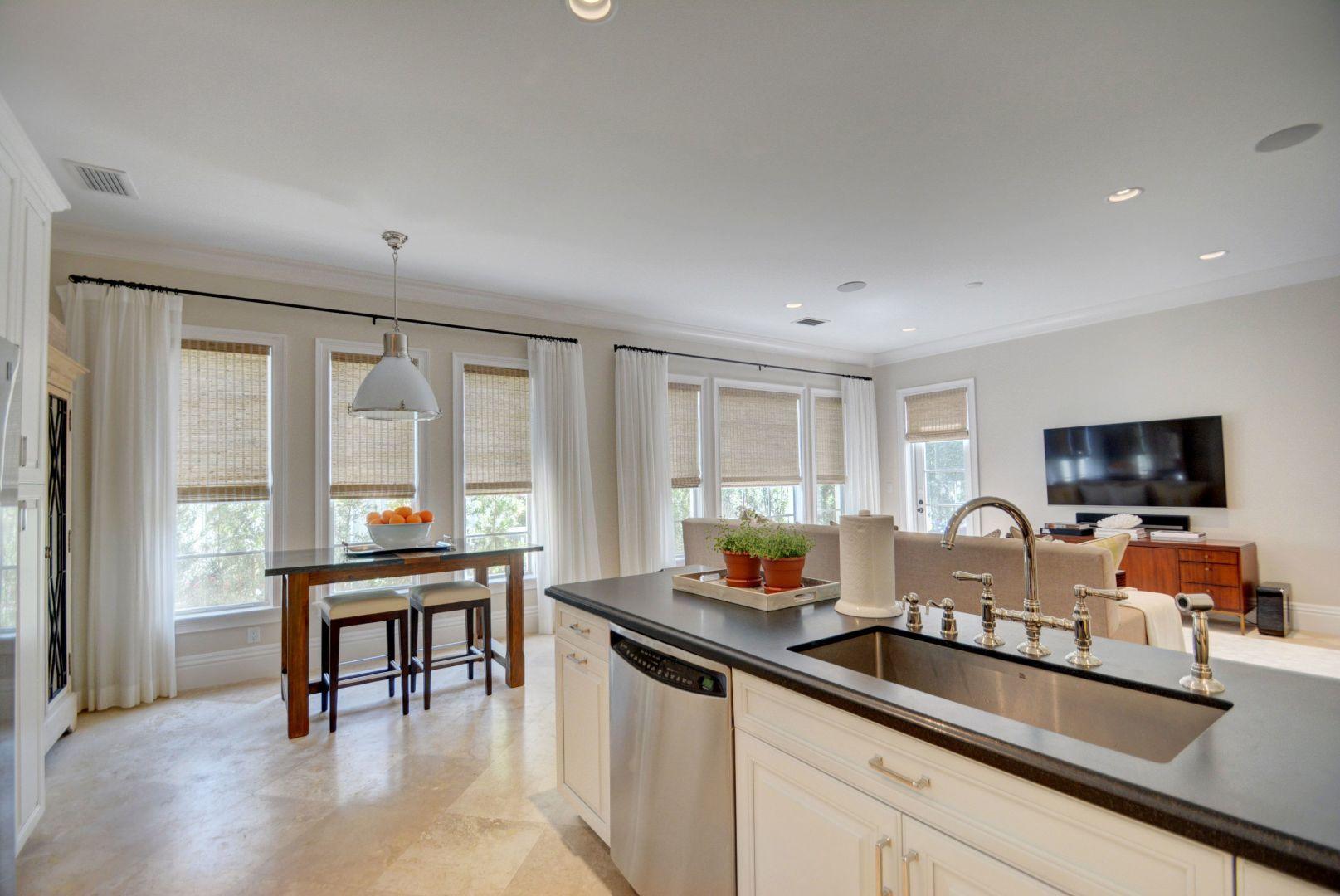 93 Via Floresta Drive Boca Raton, FL 33487 - Photo 8 of 30 kitchen,fr