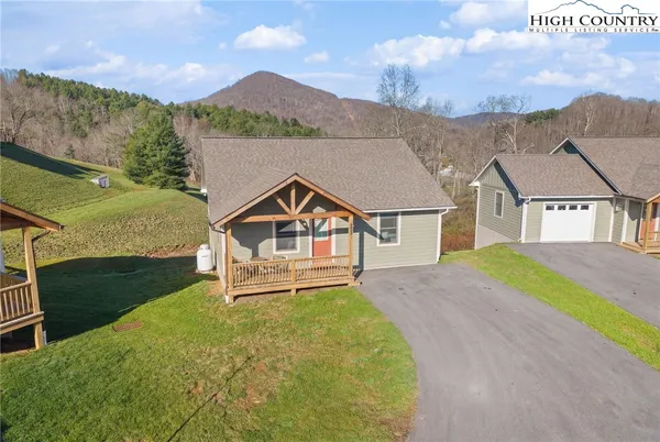 $390,000 | 151 Pitts Way, Unit 126, Boone, NC 28607