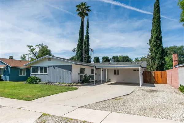 $3,950 | 7429 Kentland Avenue, West Hills, CA 91307