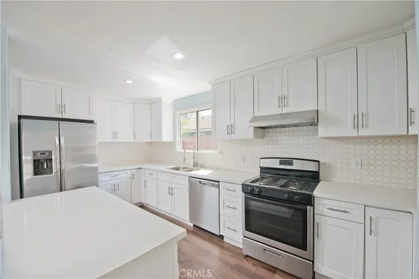 $3,950 | 7429 Kentland Avenue, West Hills, CA 91307