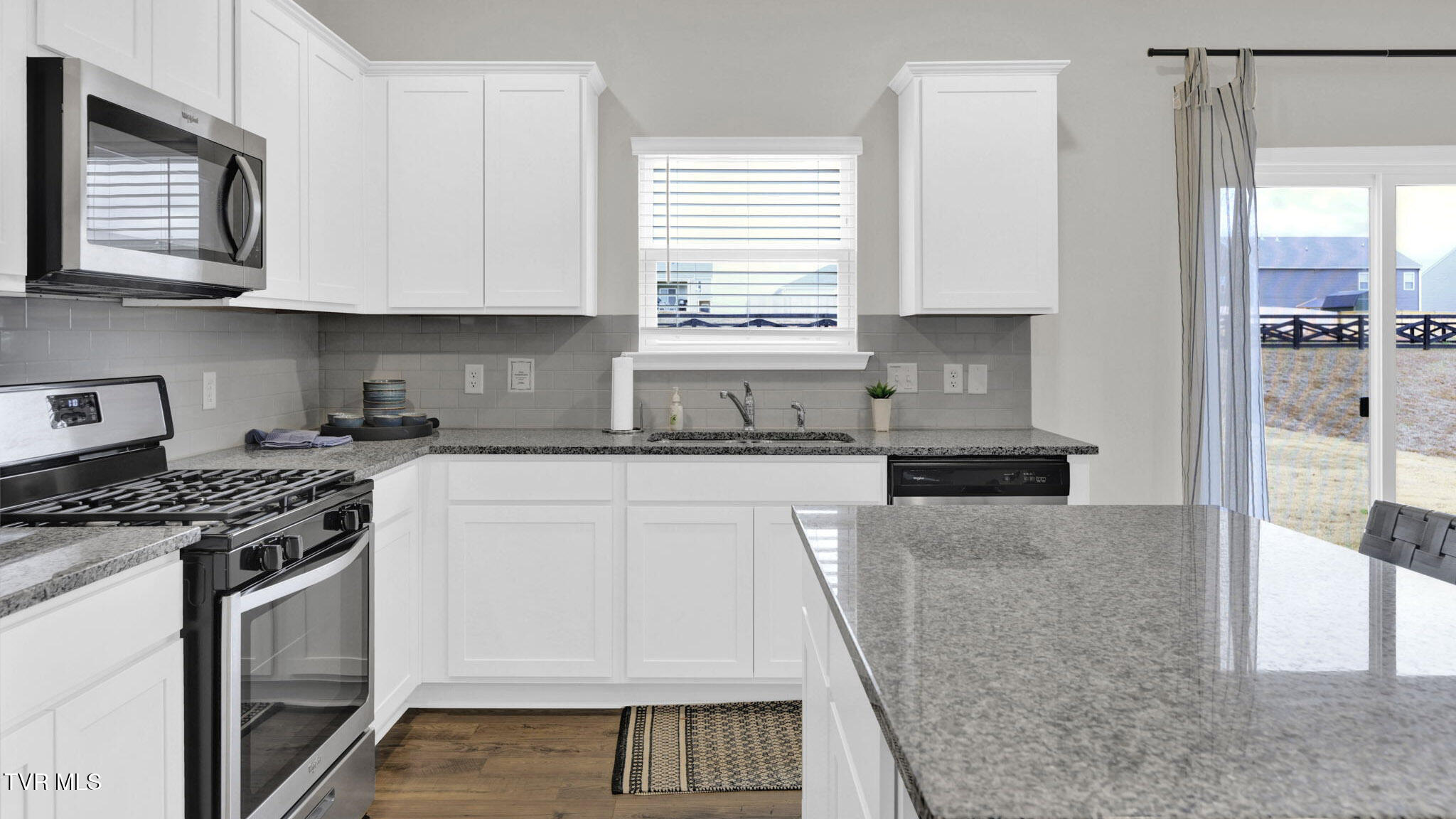 559 Fieldcrest Road Blountville, TN 37617 - Photo 19 of 46 21-web-or-mls-_DSC4868