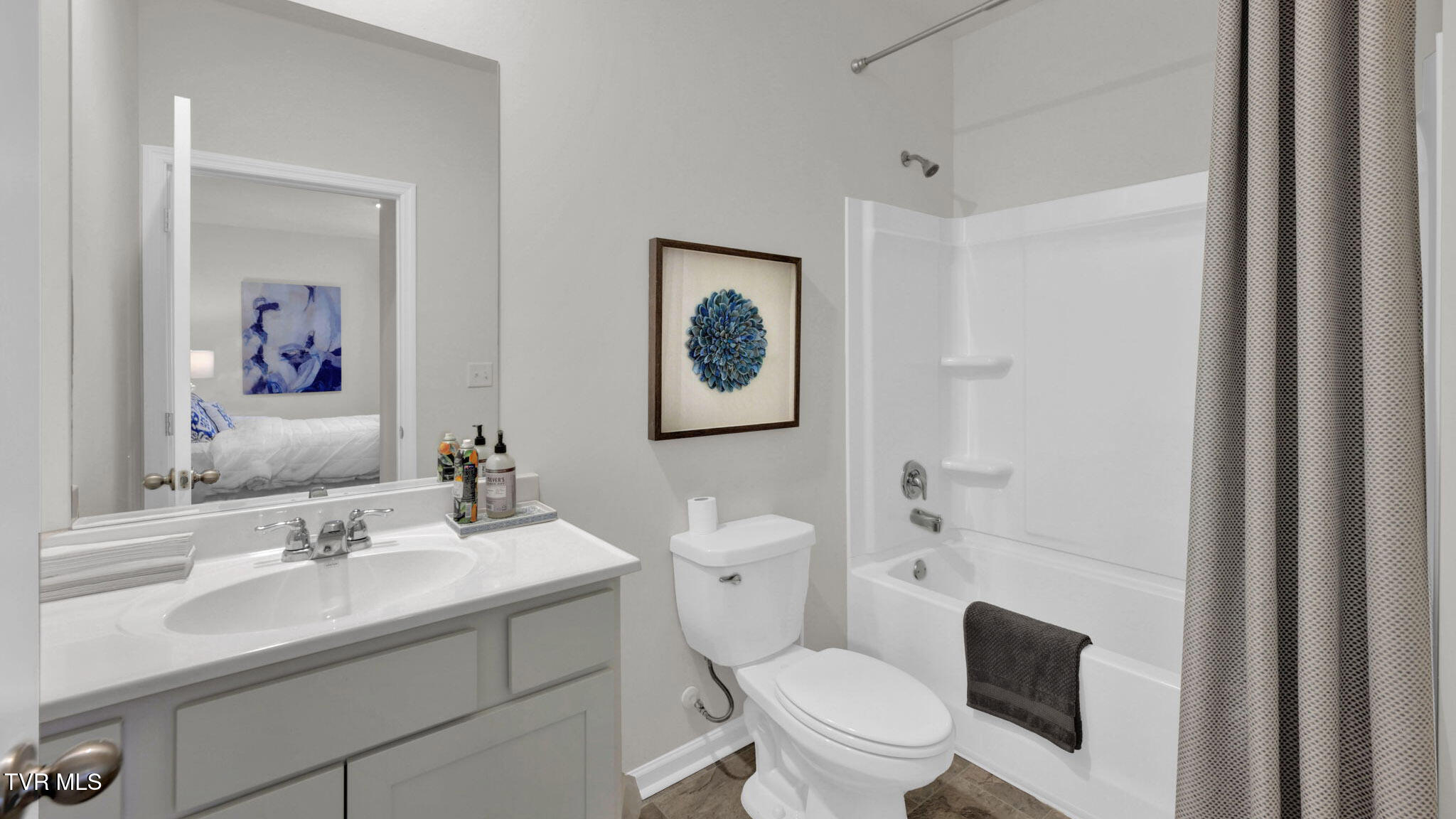 559 Fieldcrest Road Blountville, TN 37617 - Photo 23 of 46 25-web-or-mls-_DSC4880