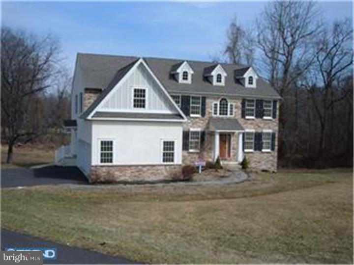 2001 St Peters Road Pottstown, PA 19465 - Photo 3 of 11